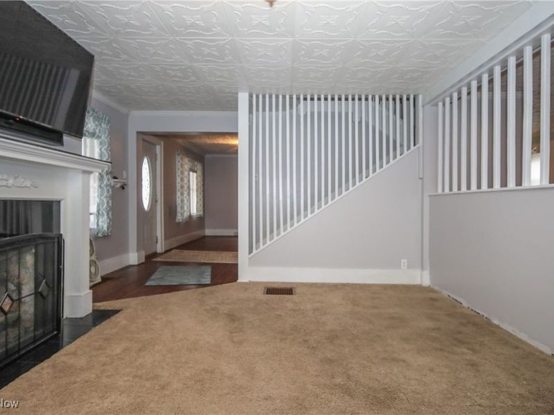 329 S Chestnut Street, Barnesville, OH 43713 Photo 9