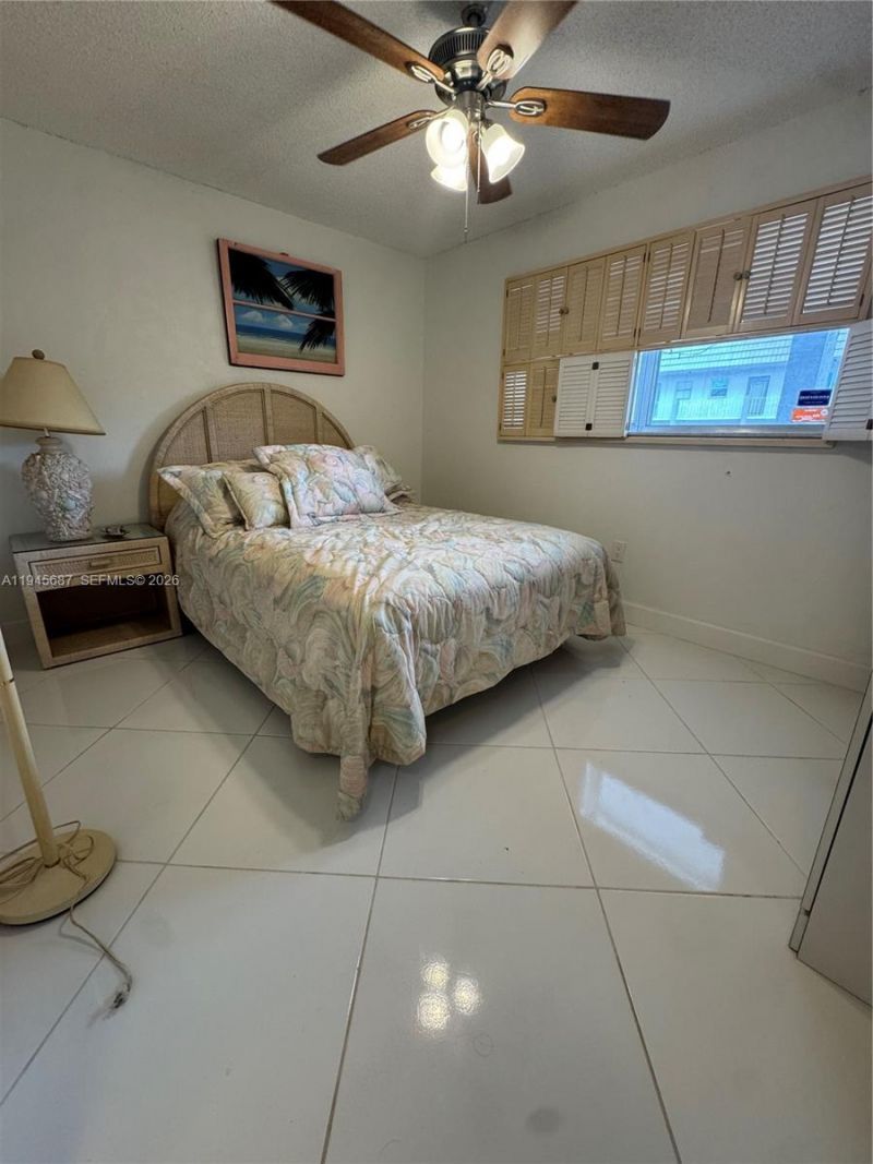 8280 Sunrise Lakes Blvd, Unit 202, Sunrise, FL 33322 Photo