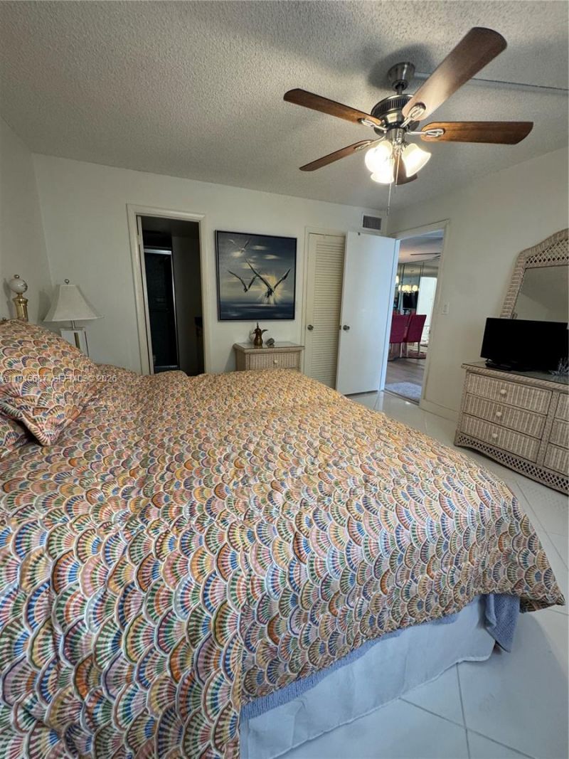 8280 Sunrise Lakes Blvd, Unit 202, Sunrise, FL 33322 Photo