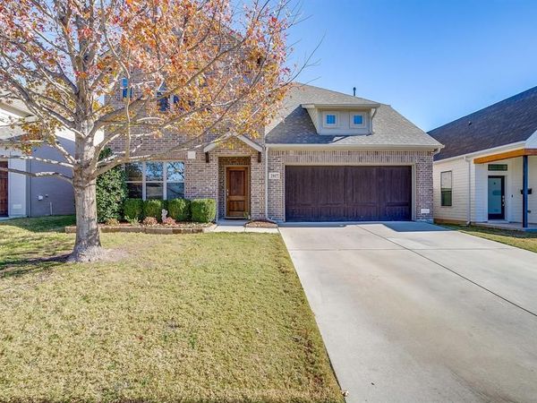 2817 Townsend Drive, Fort Worth, TX 76110