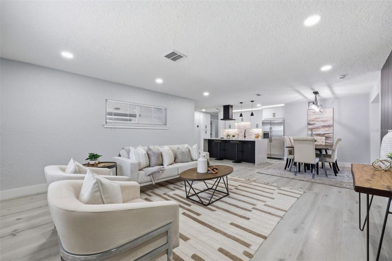 4435 Huntington Street Ne, Saint Petersburg, FL 33703 Photo