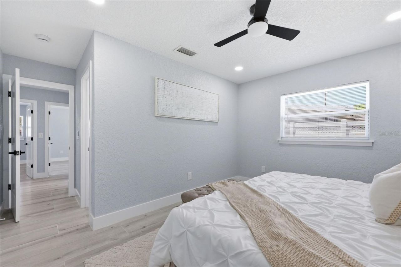 4435 Huntington Street Ne, Saint Petersburg, FL 33703 Photo