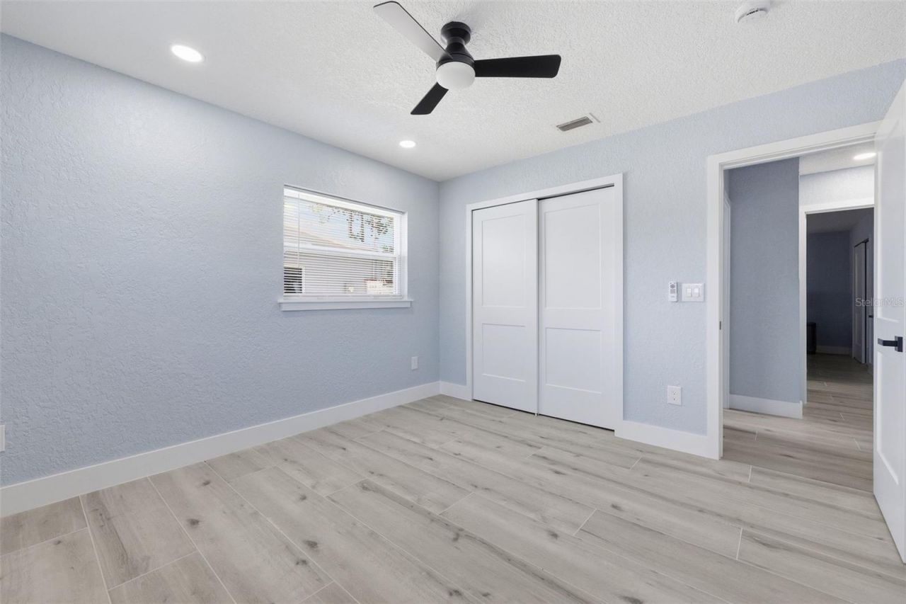 4435 Huntington Street Ne, Saint Petersburg, FL 33703 Photo
