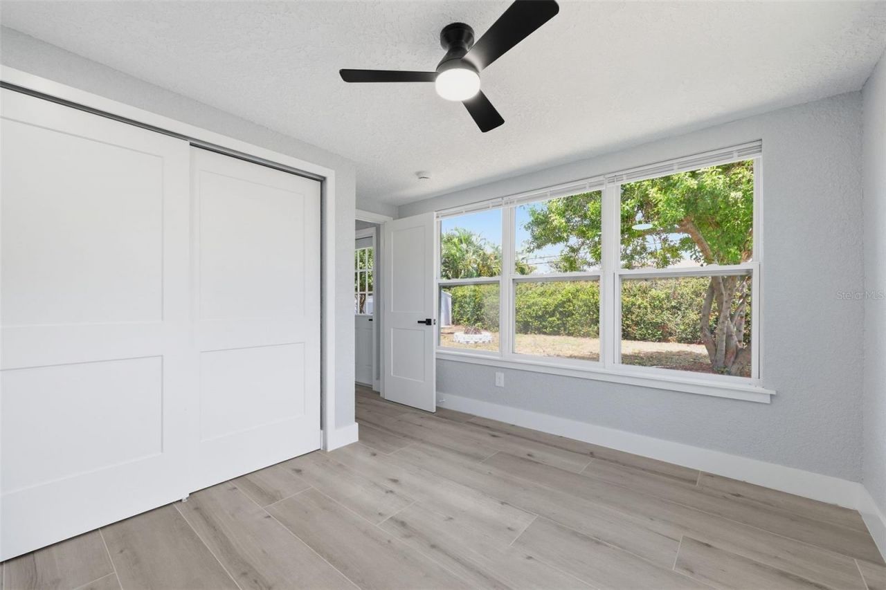 4435 Huntington Street Ne, Saint Petersburg, FL 33703 Photo