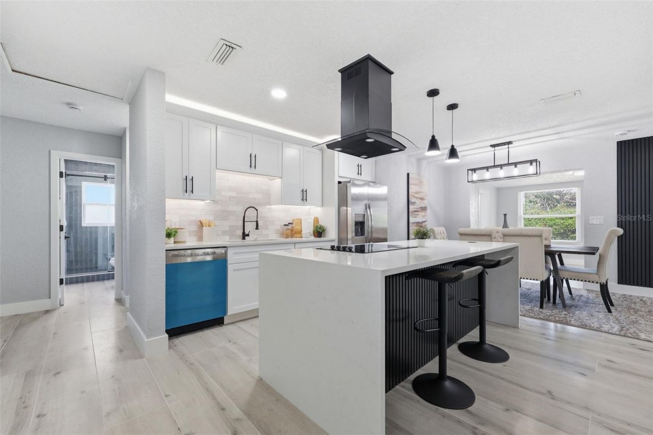 4435 Huntington Street Ne, Saint Petersburg, FL 33703 Photo