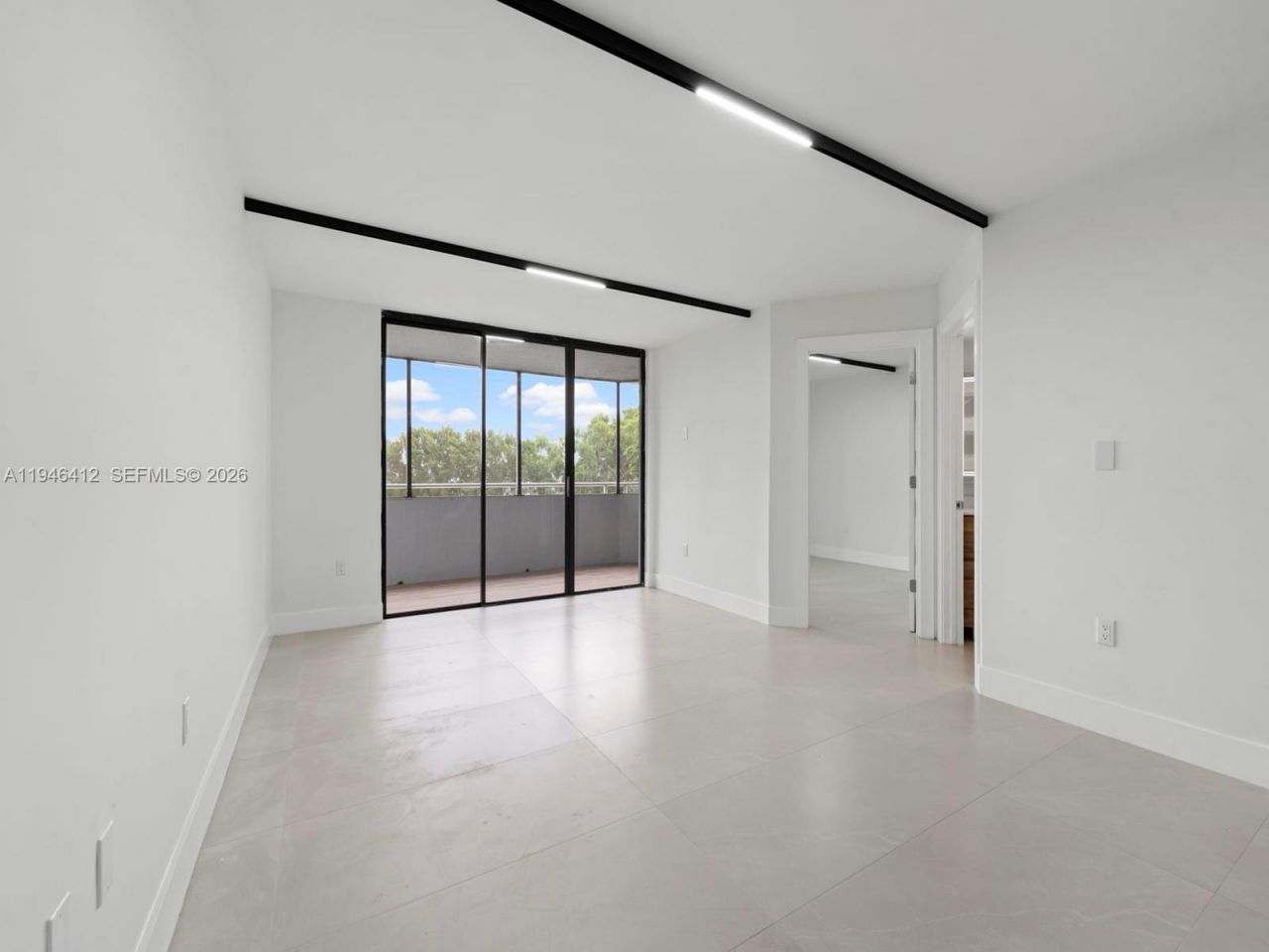 8215 SW 152nd Ave, Unit G-308, Miami, FL 33193 Photo