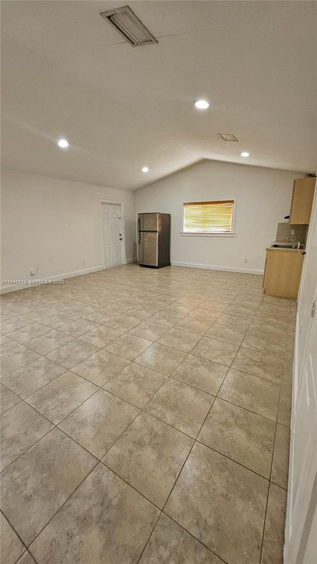 10351 SW 49th St, Unit Main, Miami, FL 33165 Photo