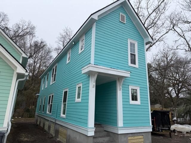 2713 Henry Street Photo 1