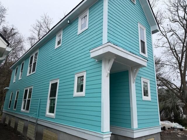 2713 Henry Street Photo 2