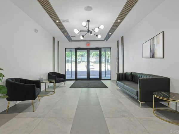 962 S Route 9W, Unit 305, Congers, NY 10920