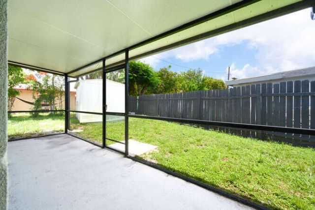 1314 S B Street, Lake Worth Beach, FL 33460 Photo