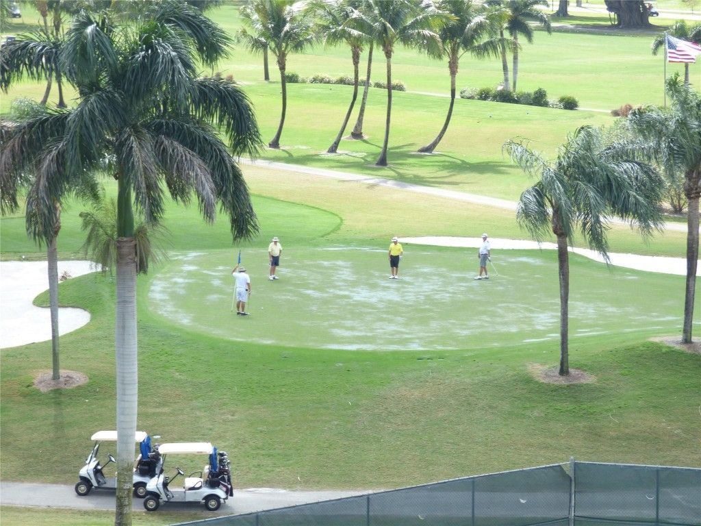 9410 N Hollybrook Lake Drive, Unit 303, Pembroke Pines, FL 33025 Photo