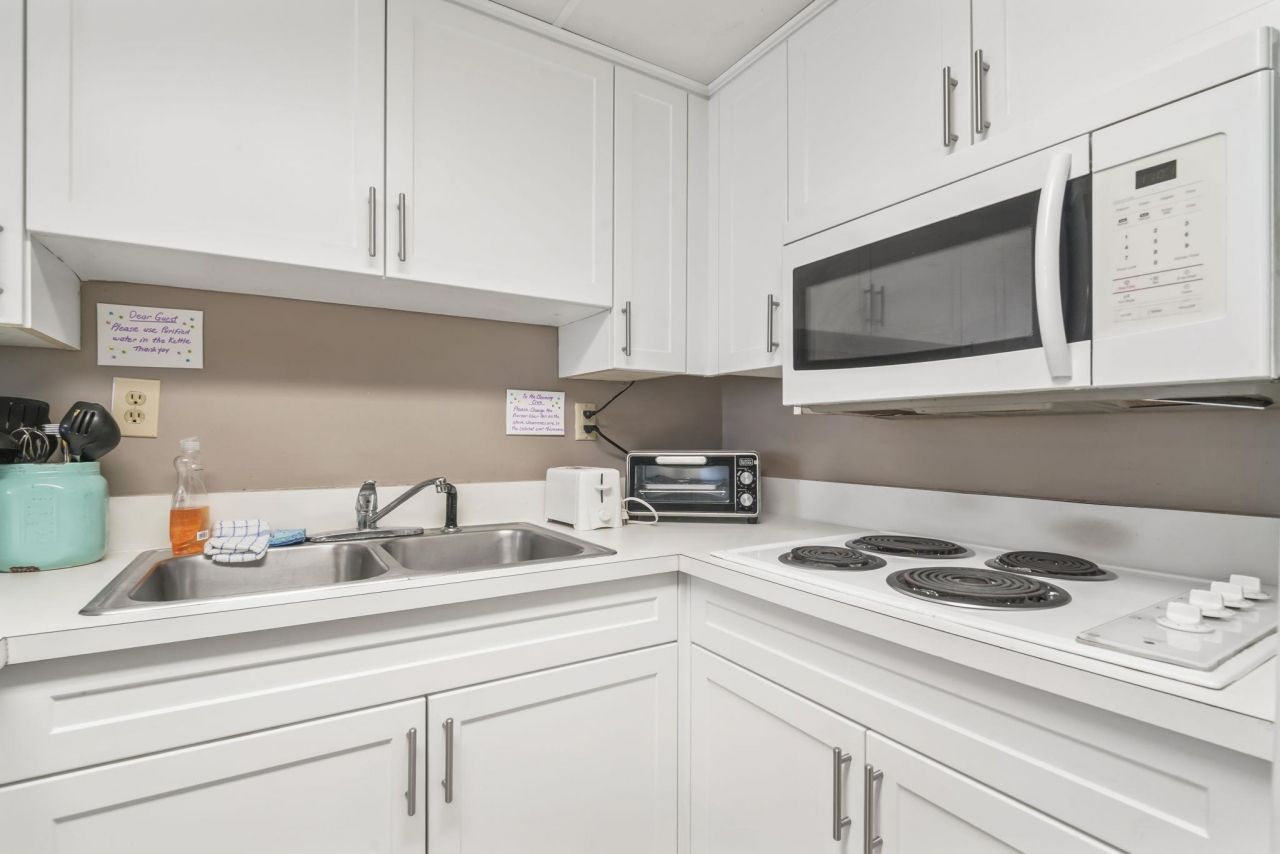 201 74th Ave. N Photo 10