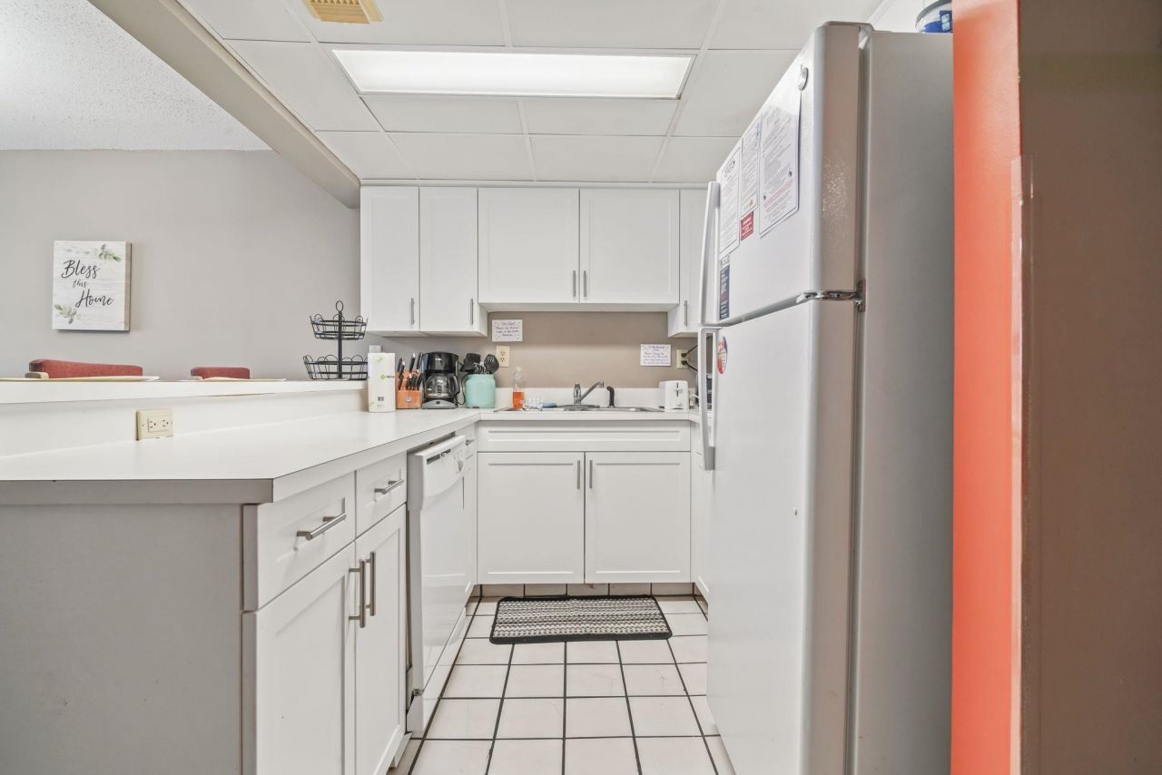 201 74th Ave. N Photo 11