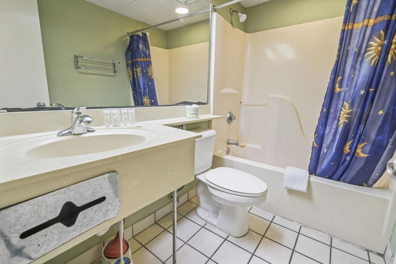 201 74th Ave. N Photo 27