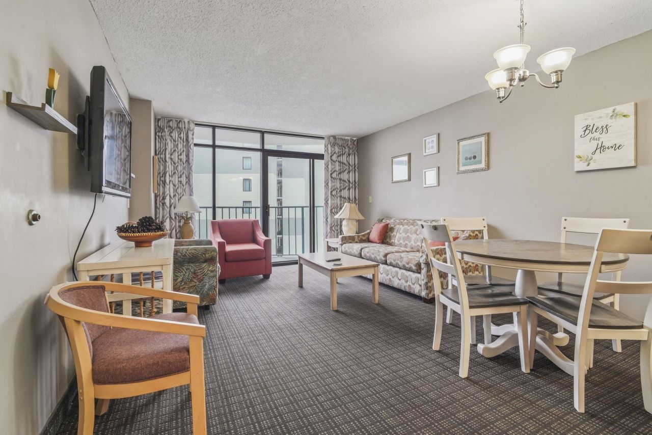 201 74th Ave. N Photo 5