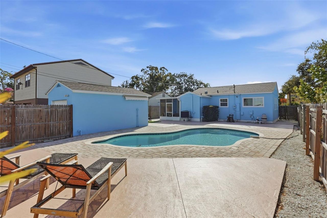 6531 2nd Avenue S, Saint Petersburg, FL 33707 Photo