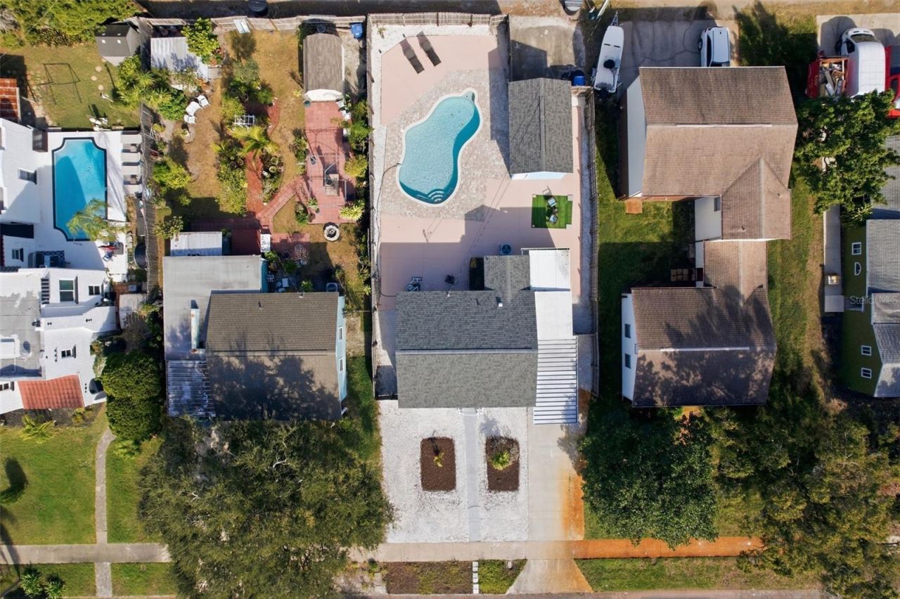 6531 2nd Avenue S, Saint Petersburg, FL 33707 Photo