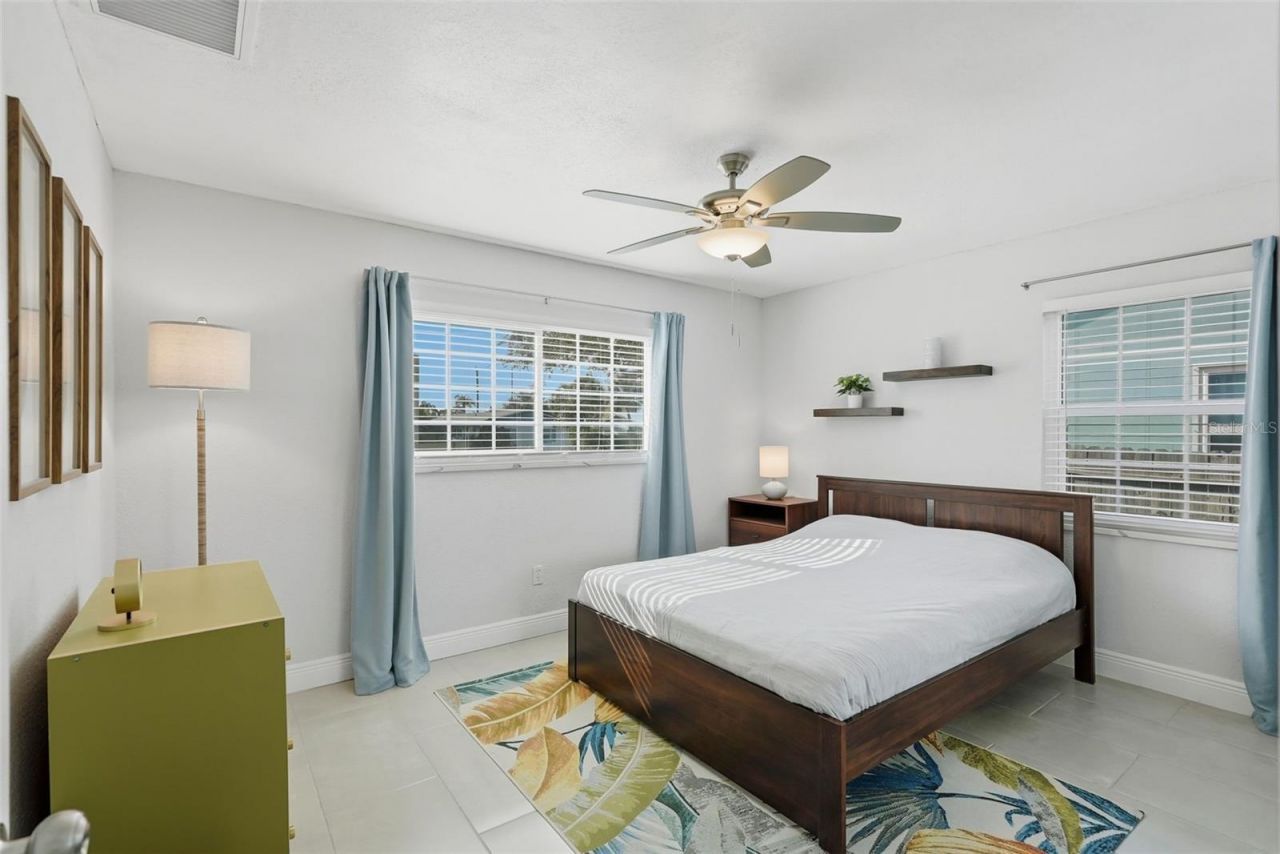 6531 2nd Avenue S, Saint Petersburg, FL 33707 Photo