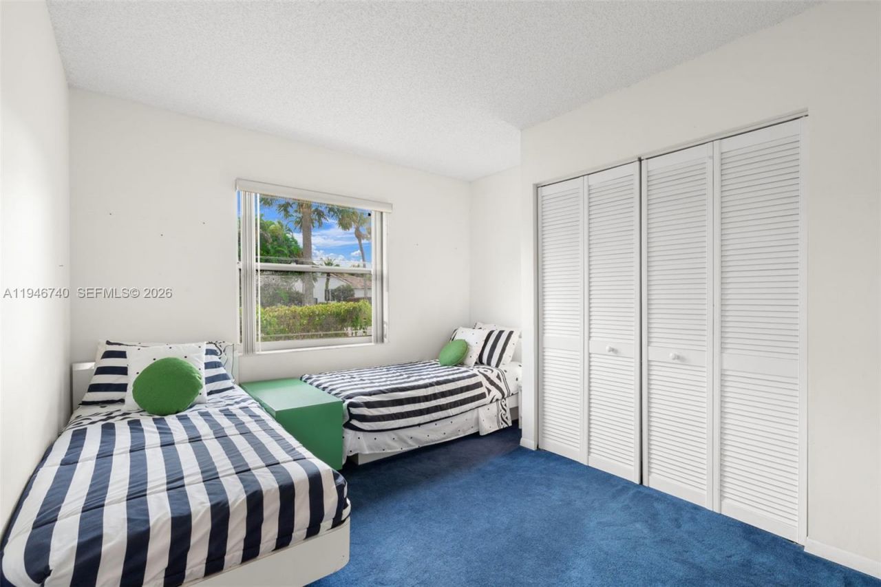 7901 NW 86th Ter, Tamarac, FL 33321 Photo