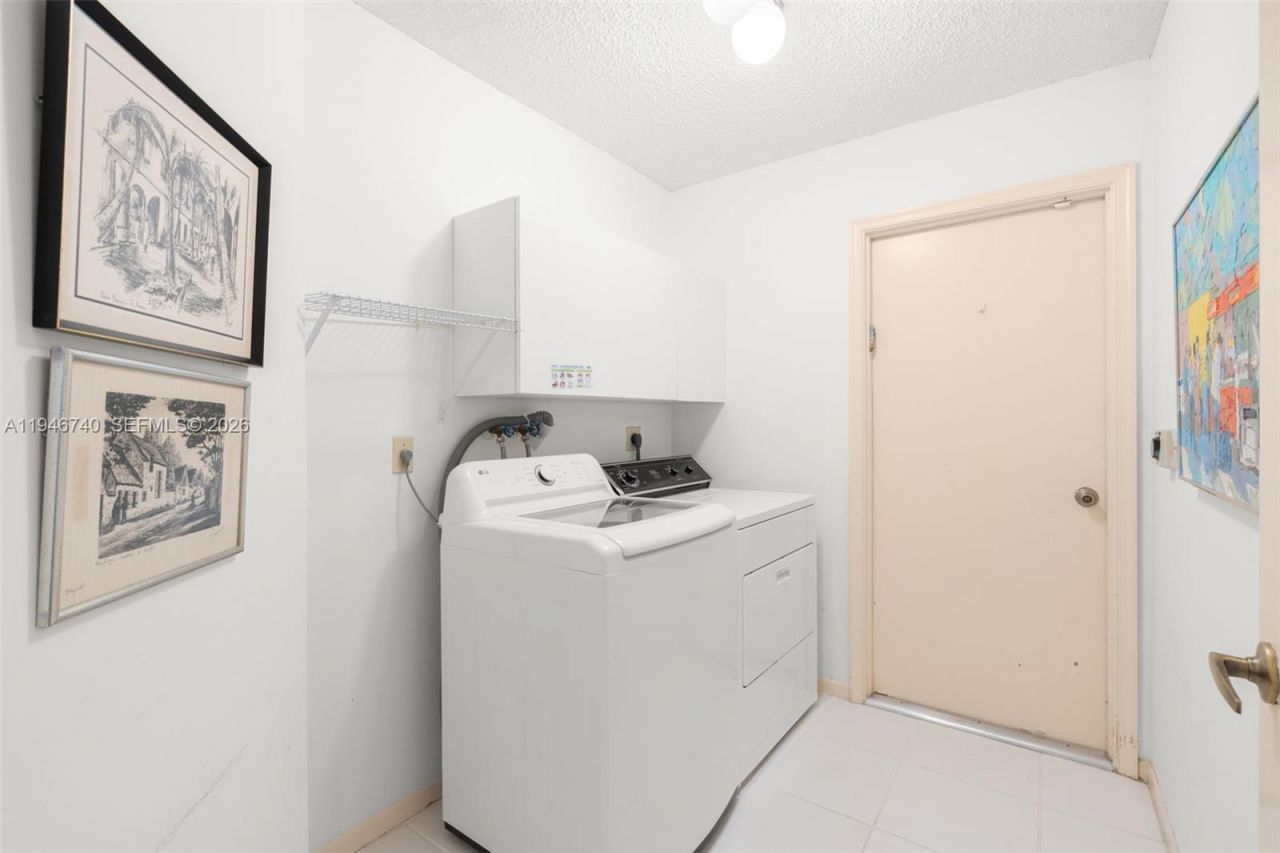 7901 NW 86th Ter, Tamarac, FL 33321 Photo