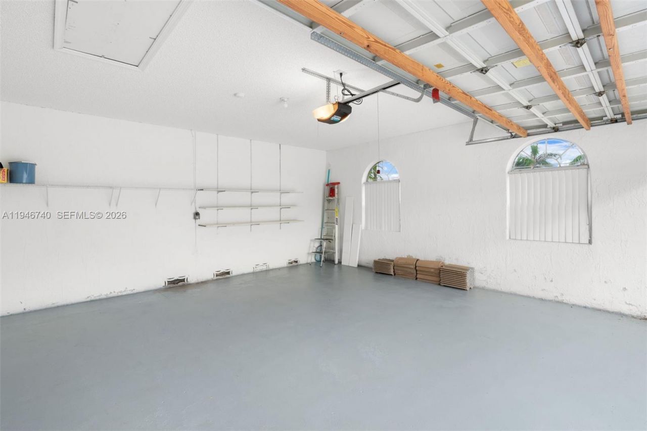 7901 NW 86th Ter, Tamarac, FL 33321 Photo