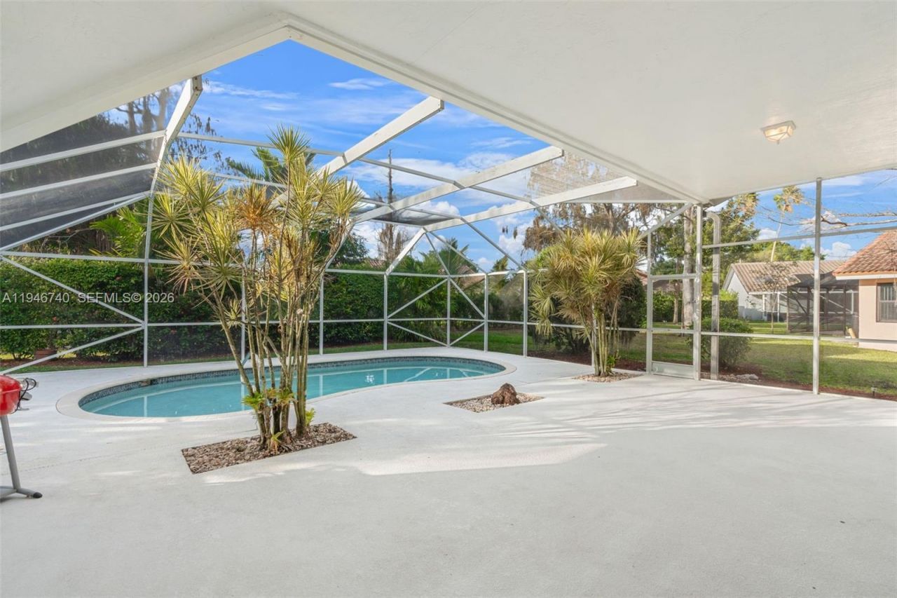 7901 NW 86th Ter, Tamarac, FL 33321 Photo