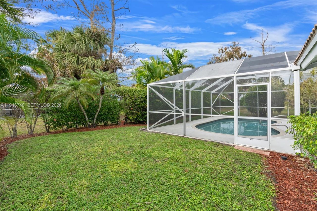 7901 NW 86th Ter, Tamarac, FL 33321 Photo