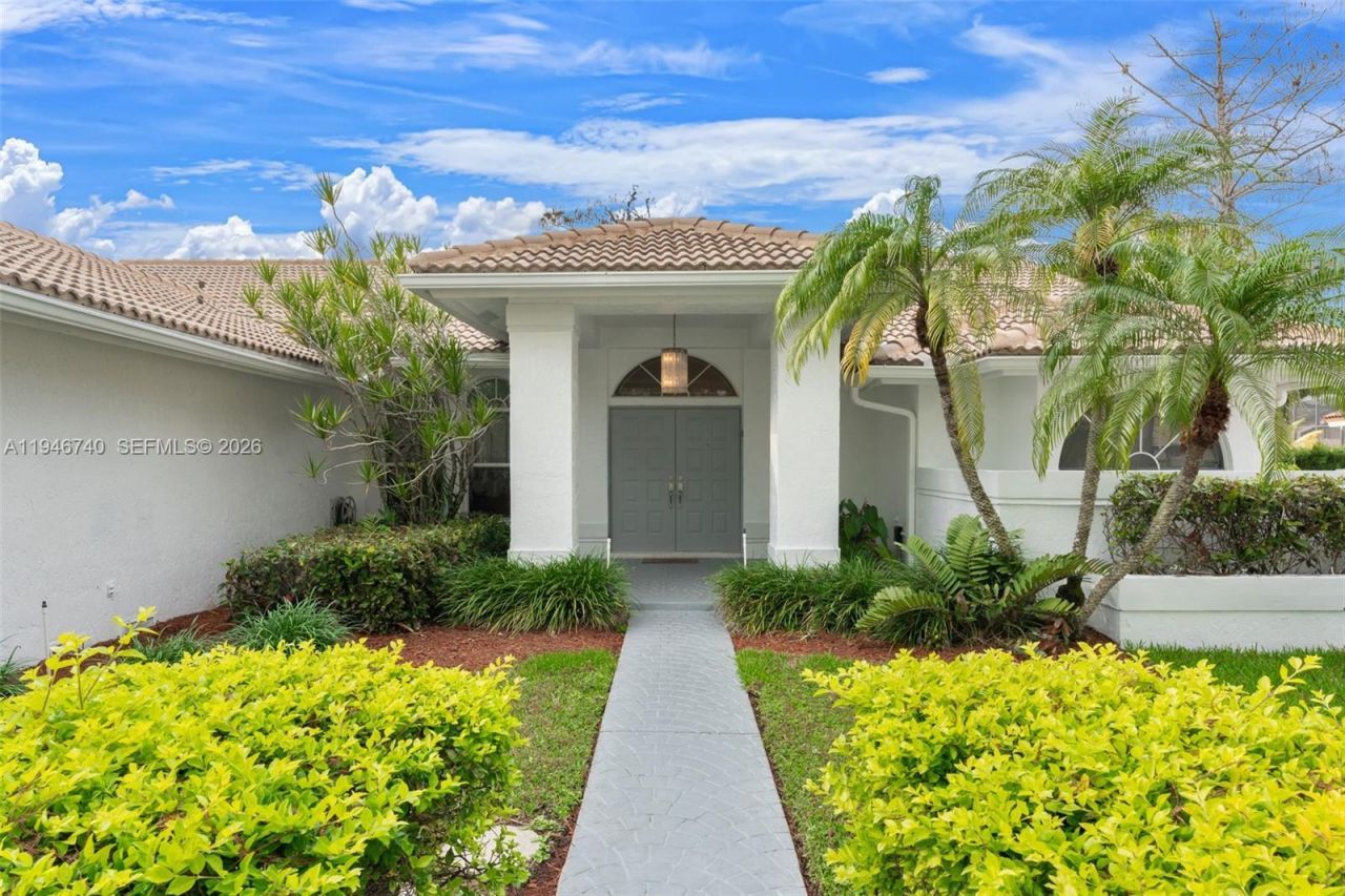 7901 NW 86th Ter, Tamarac, FL 33321 Photo