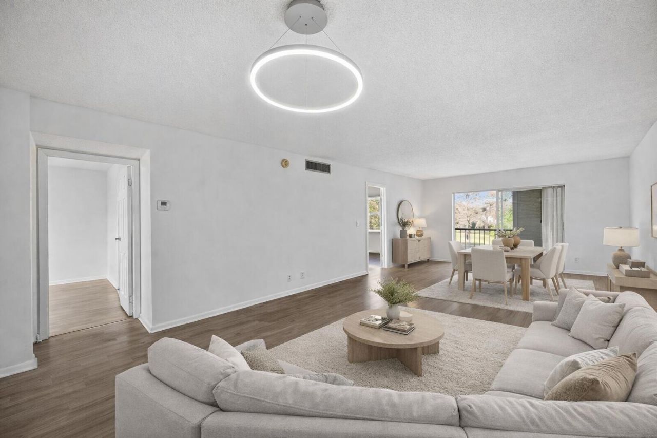 6301 N Falls Cir Drive, Unit 303, Lauderhill, FL 33319 Photo