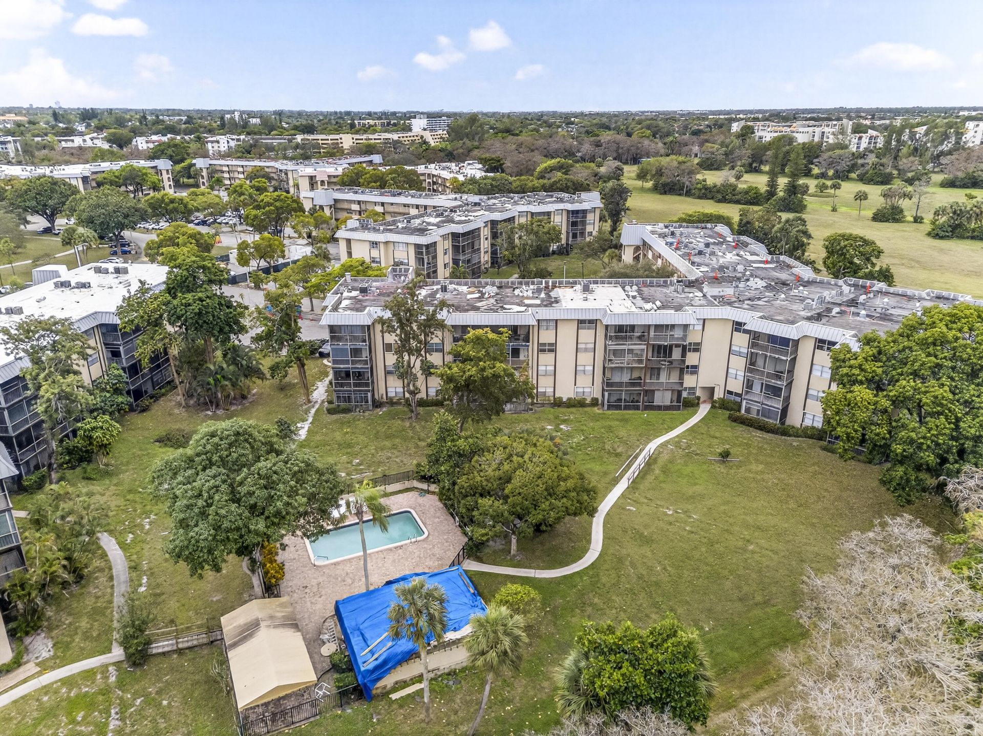 6301 N Falls Cir Drive, Unit 303, Lauderhill, FL 33319 Photo