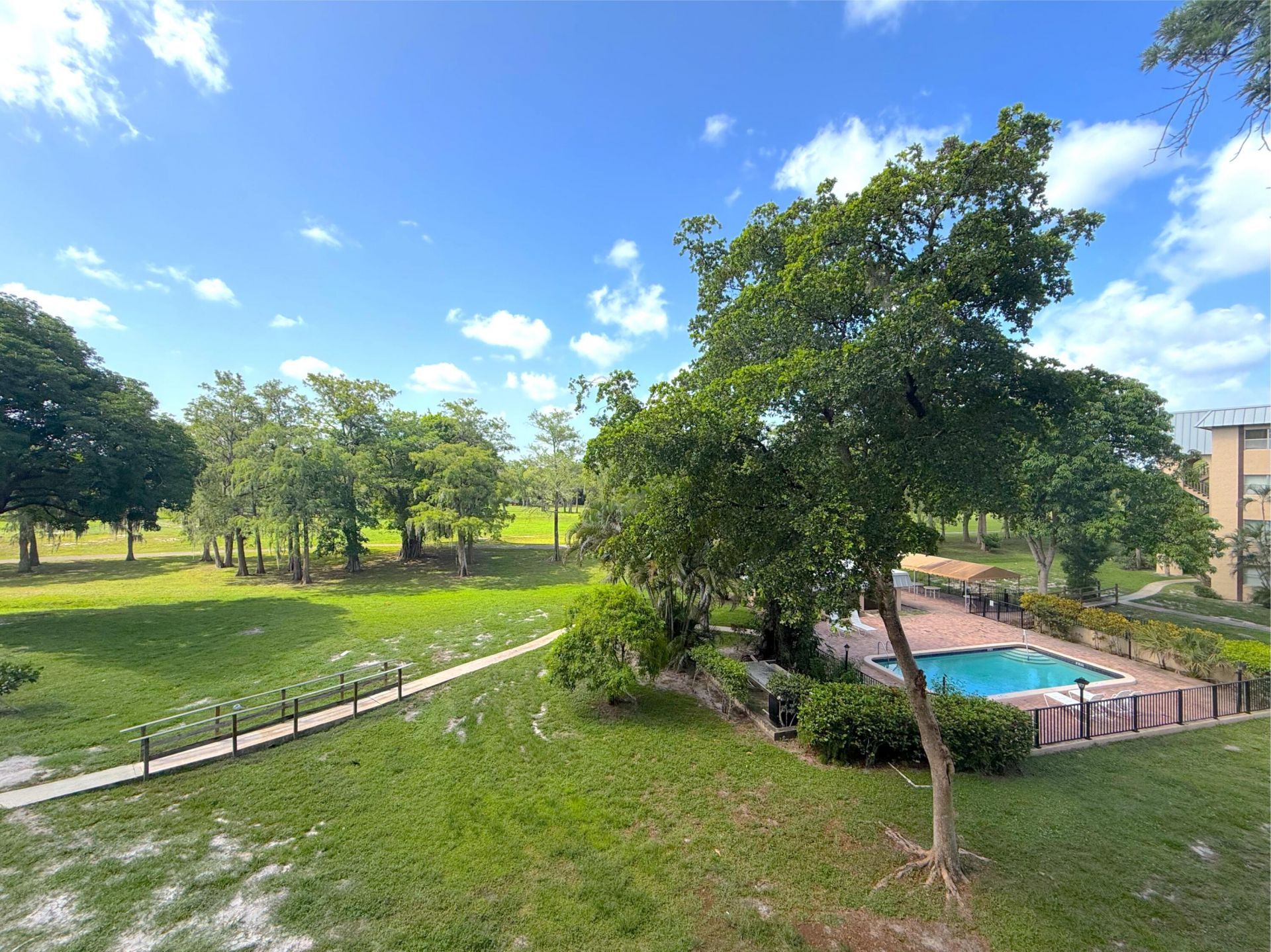 6301 N Falls Cir Drive, Unit 303, Lauderhill, FL 33319 Photo