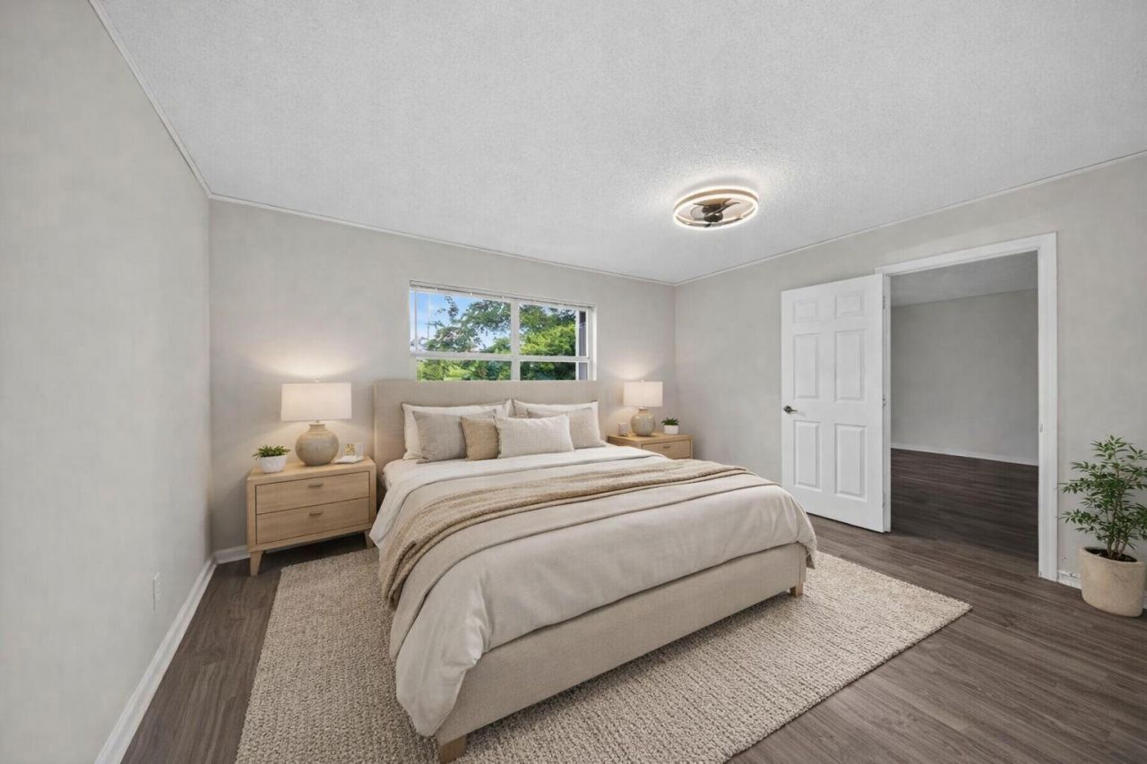 6301 N Falls Cir Drive, Unit 303, Lauderhill, FL 33319 Photo