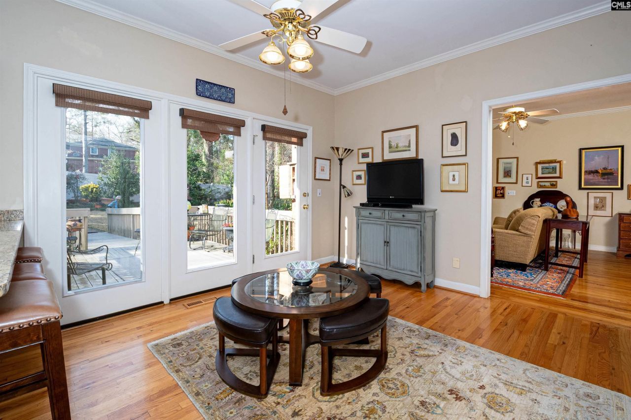 200 Barton Bend Lane Photo 17