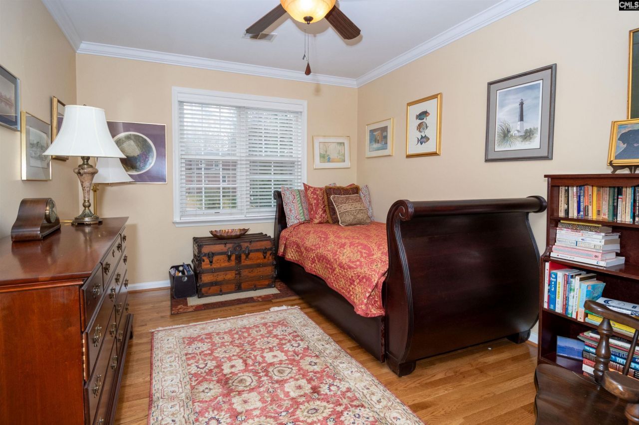 200 Barton Bend Lane Photo 30