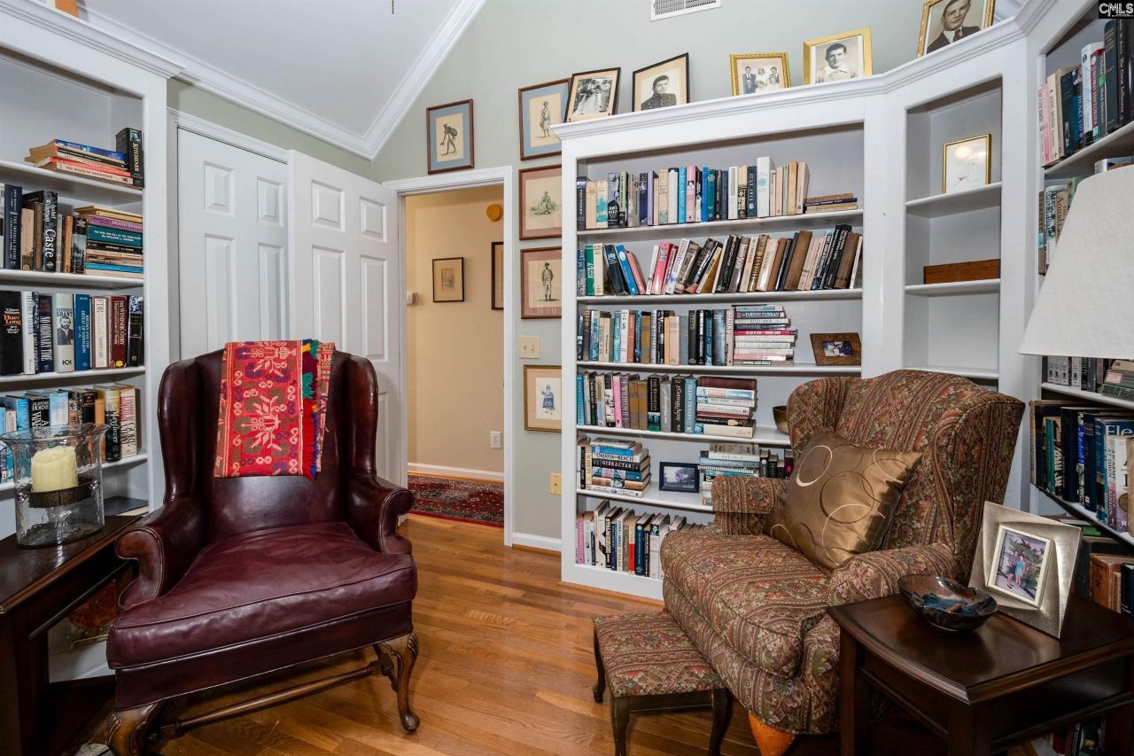 200 Barton Bend Lane Photo 34