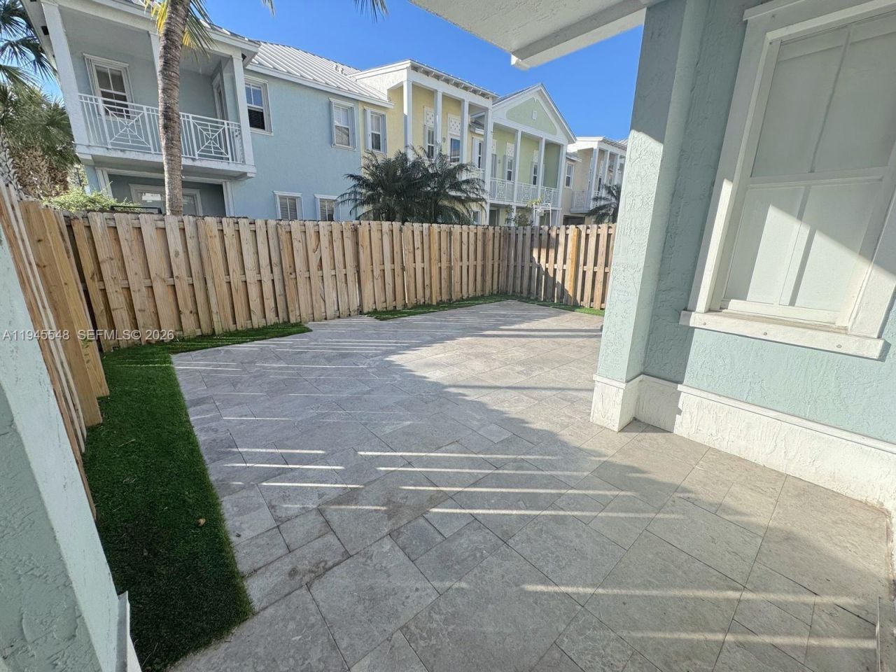 11400 NW 75th Ter, Doral, FL 33178 Photo