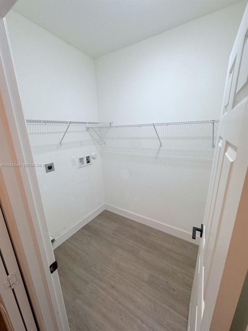 11400 NW 75th Ter, Doral, FL 33178 Photo