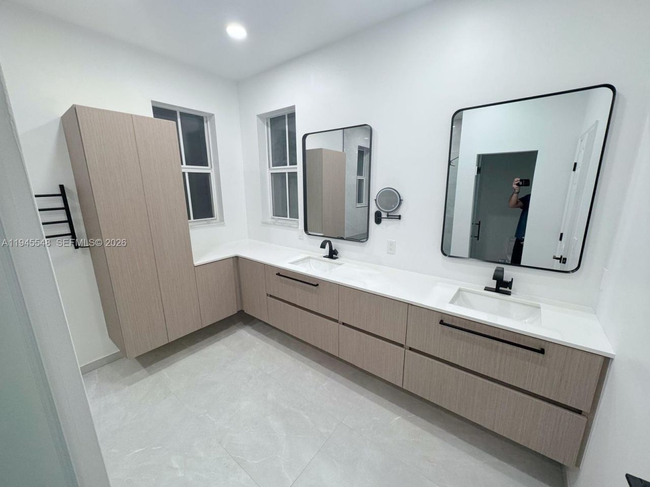 11400 NW 75th Ter, Doral, FL 33178 Photo