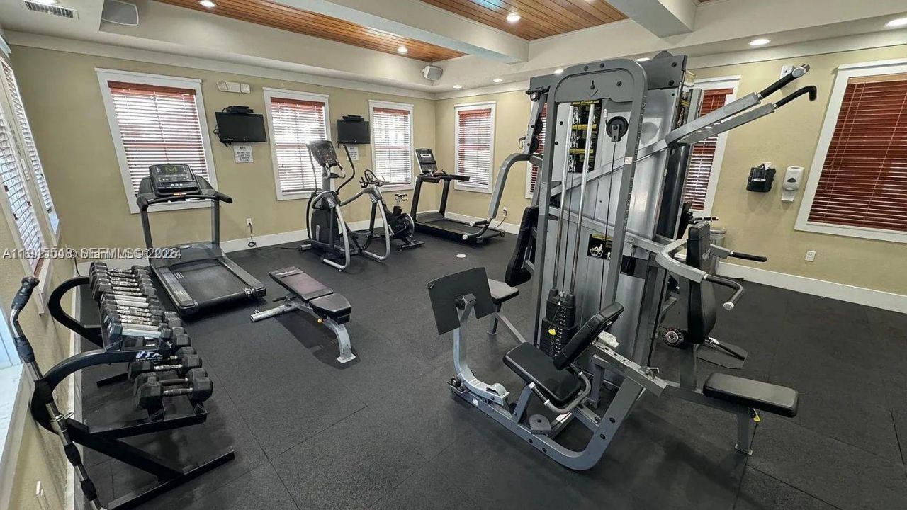 11400 NW 75th Ter, Doral, FL 33178 Photo