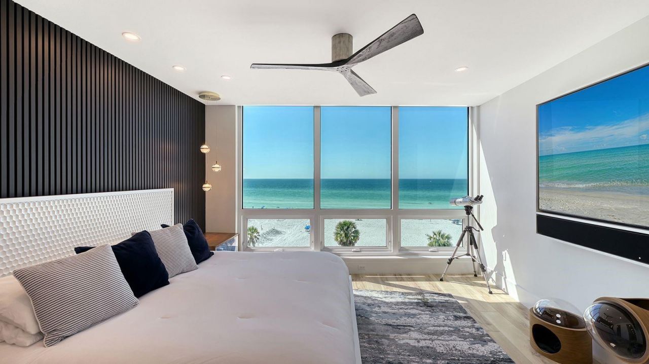 1035 Seaside Drive, Unit 503, Sarasota, FL 34242 Photo