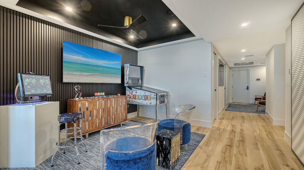 1035 Seaside Drive, Unit 503, Sarasota, FL 34242 Photo