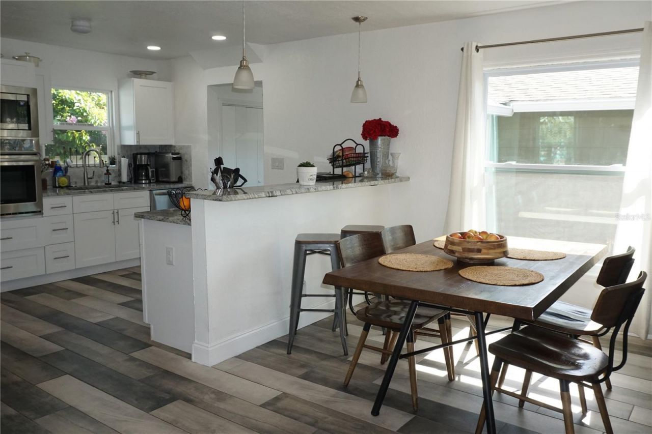 1116 30th Avenue N, Saint Petersburg, FL 33704 Photo