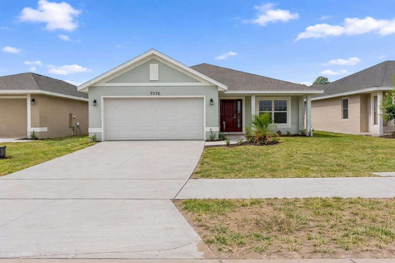 7576 Bent Tree Loop, Saint Cloud, FL 34773 Main Photo
