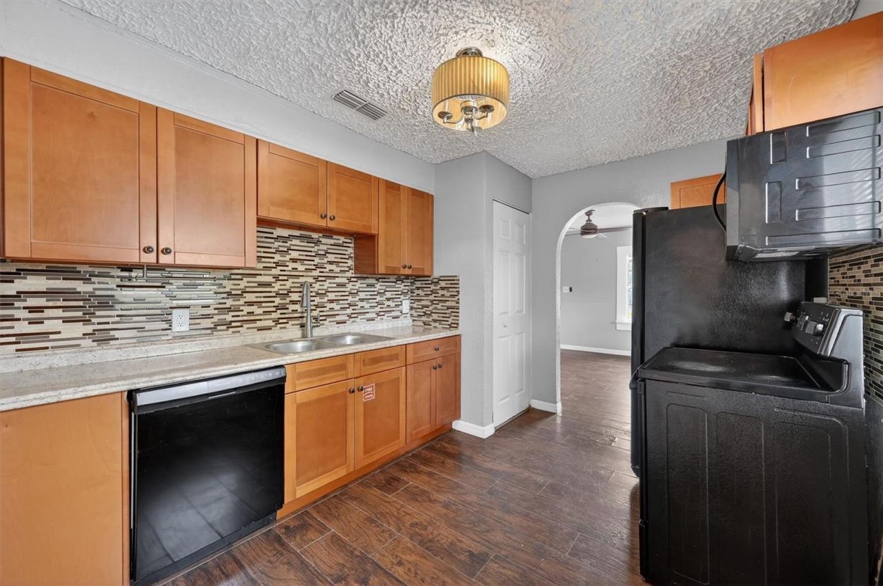 1908 E Jean Street, Tampa, FL 33610 Photo