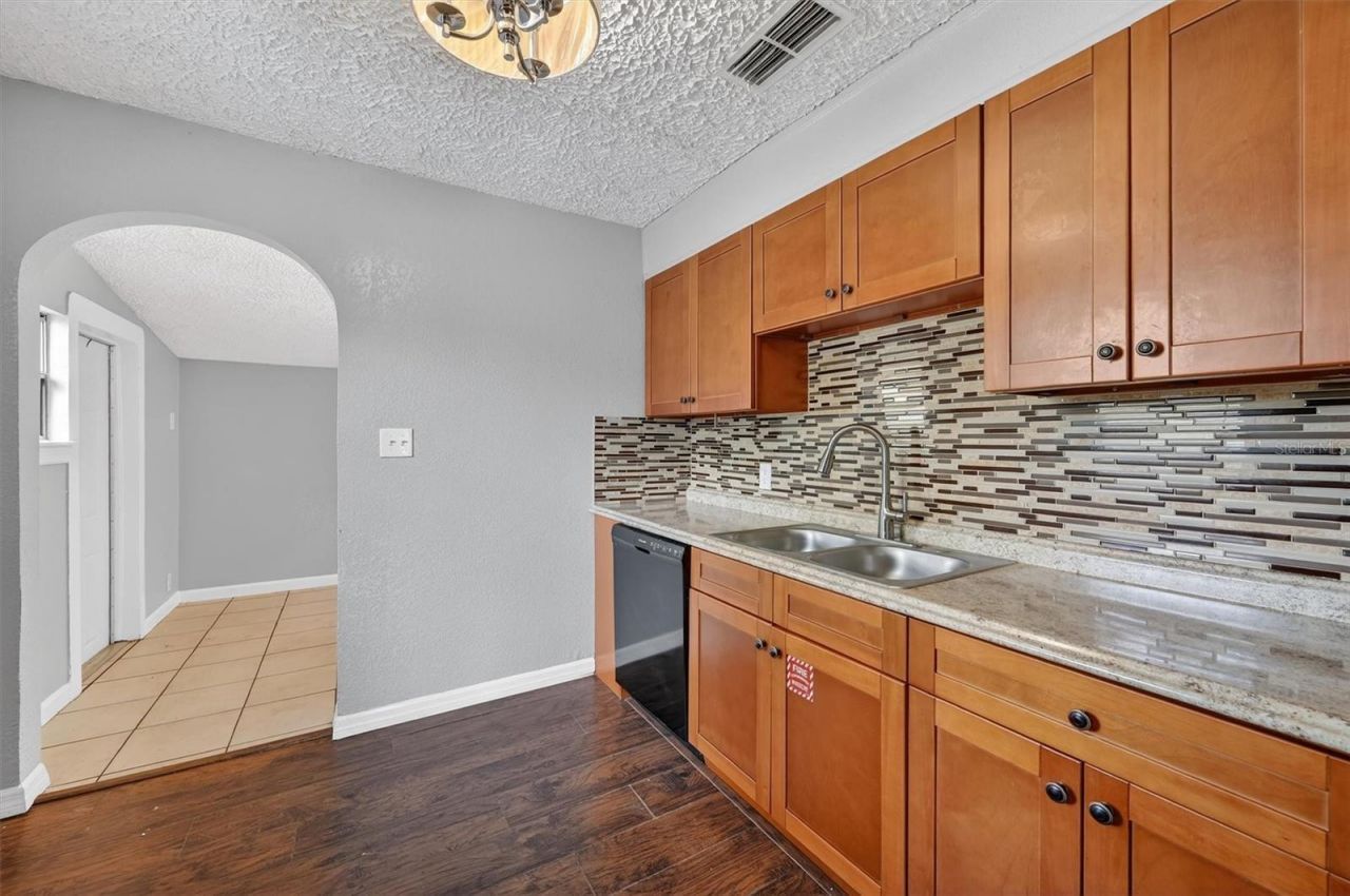 1908 E Jean Street, Tampa, FL 33610 Photo