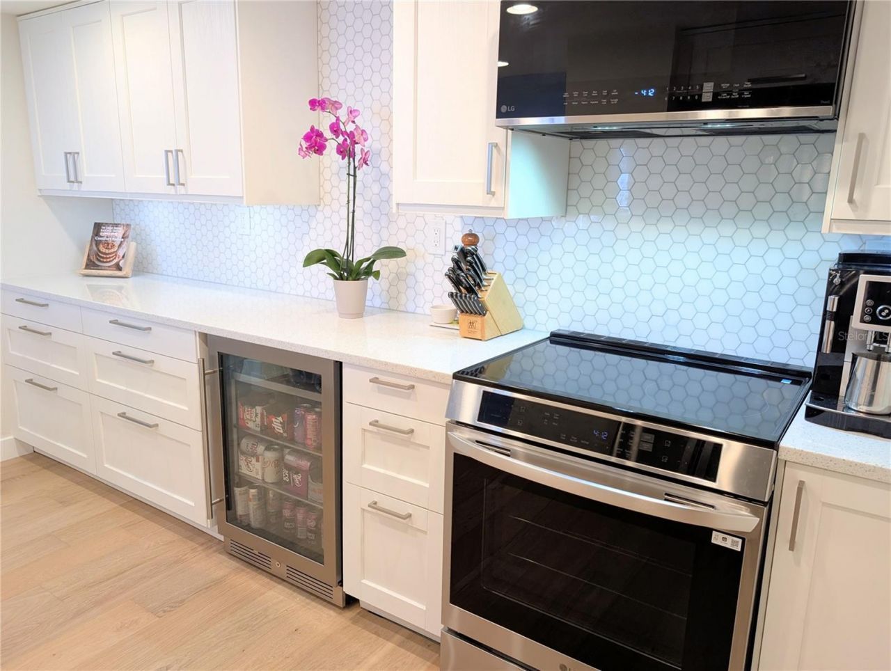 6322 Palma Del Mar Boulevard S, Unit 705, Saint Petersburg, FL 33715 Photo