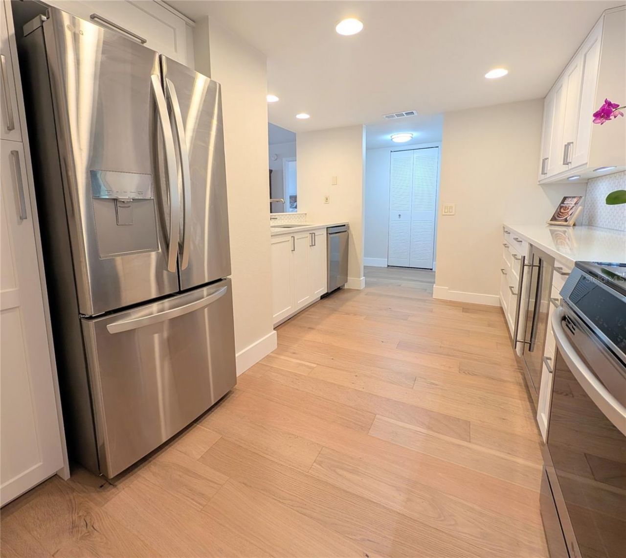 6322 Palma Del Mar Boulevard S, Unit 705, Saint Petersburg, FL 33715 Photo