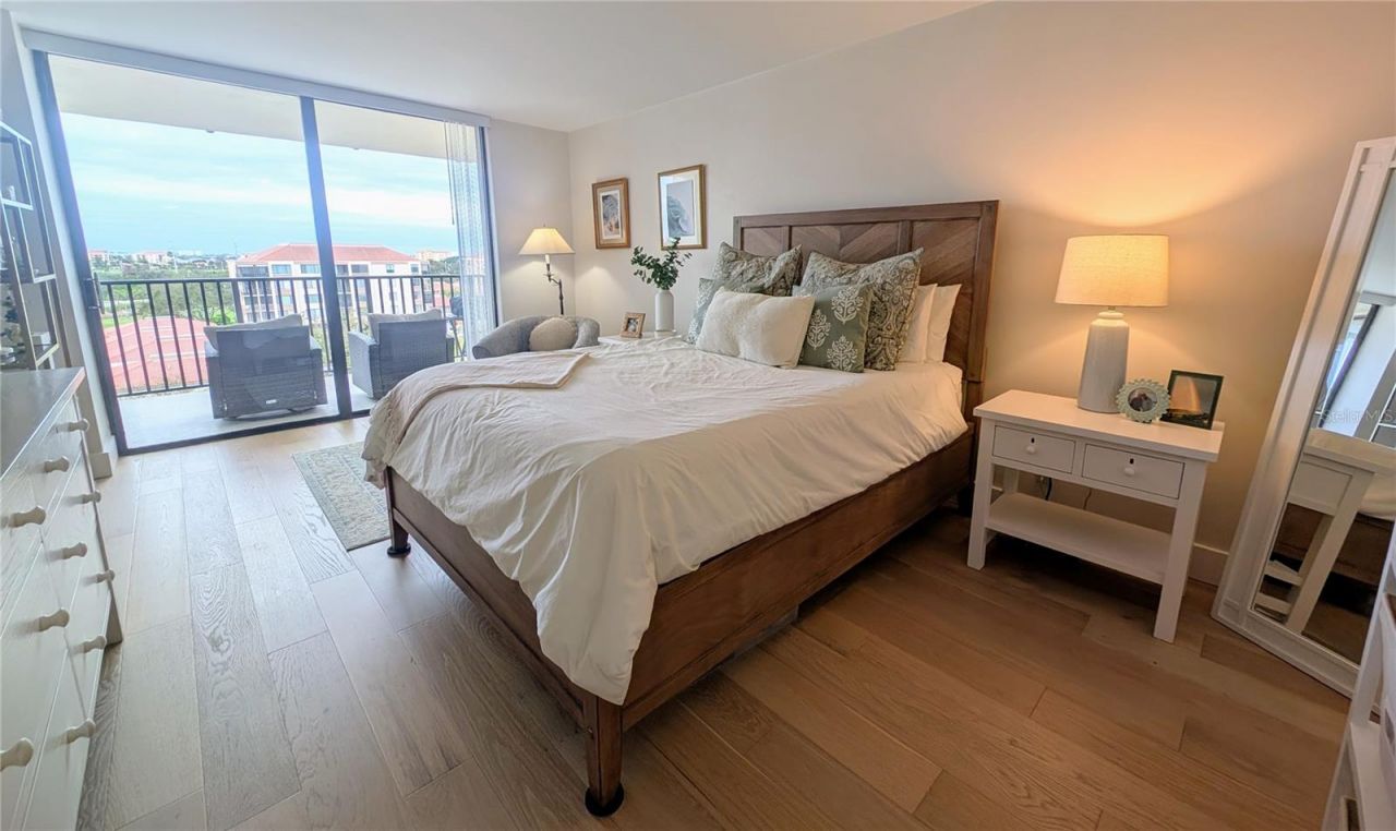 6322 Palma Del Mar Boulevard S, Unit 705, Saint Petersburg, FL 33715 Photo