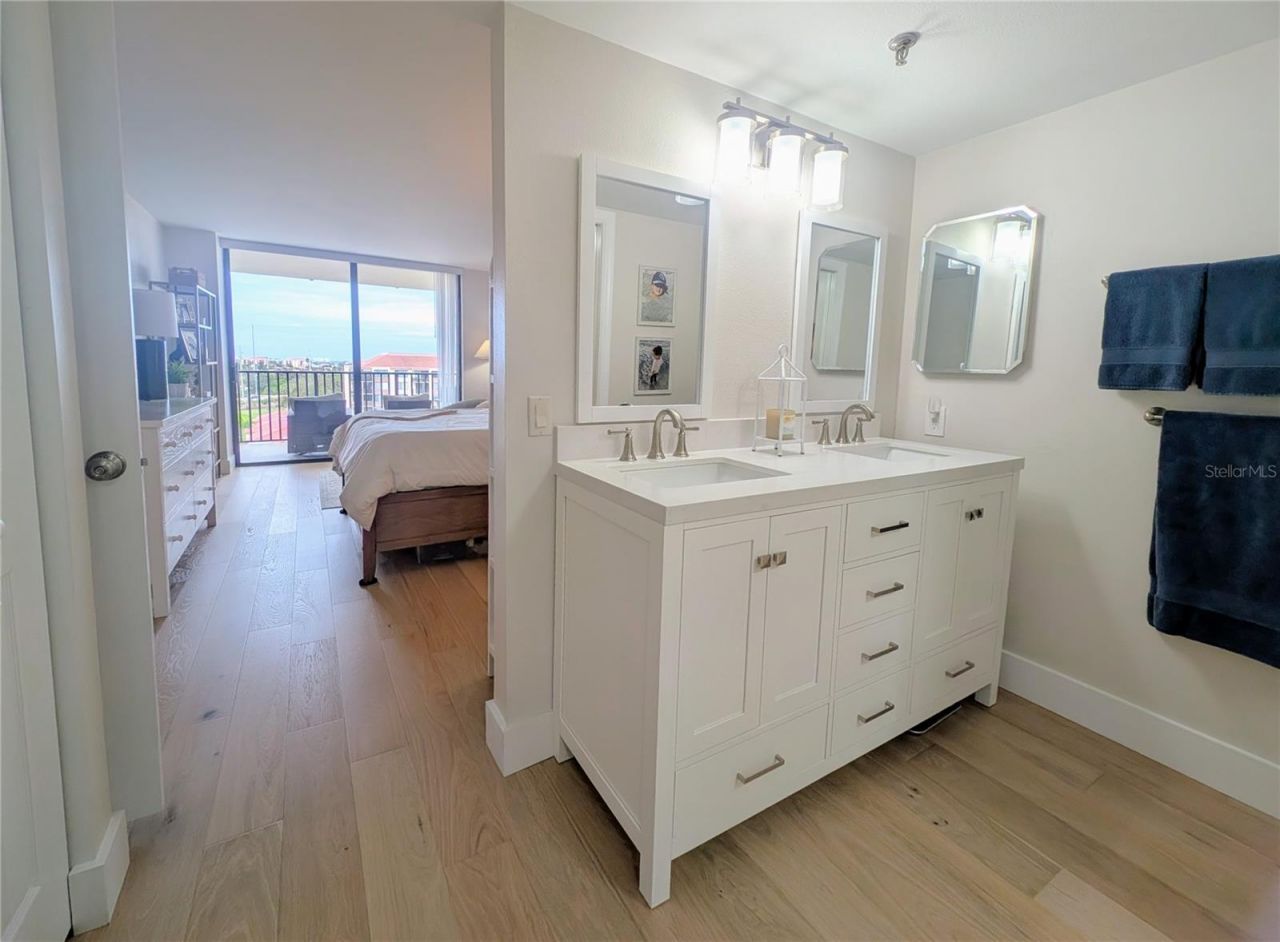 6322 Palma Del Mar Boulevard S, Unit 705, Saint Petersburg, FL 33715 Photo